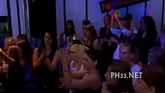 Amateur Ladies Party And Have Group Sex With Dicks In Butts