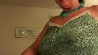 Older Women And Men Engage In Hardcore Sex