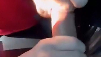 This Girl Knows How To Wake Up Her Man With A Morning Blowjob