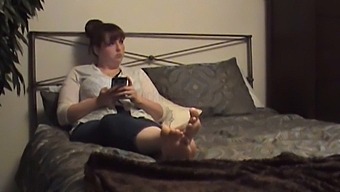 Se Den Ultimative Trin Orgasme Instruktion Med Mary Og Itty Bitty Pussy